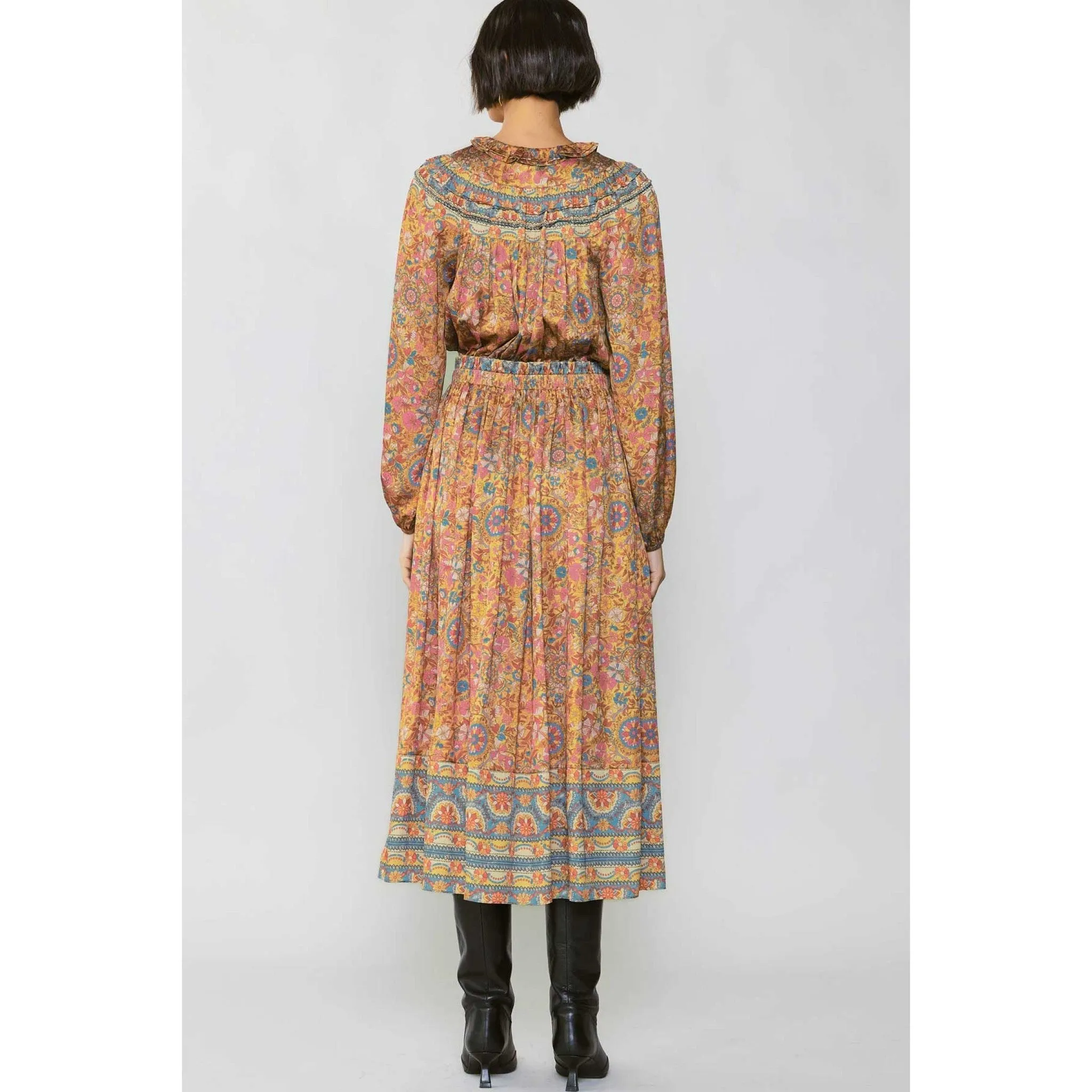 Chic Satin Midi Print Dress