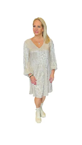 GOLD VNECK FLOWY COCKTAIL DRESS