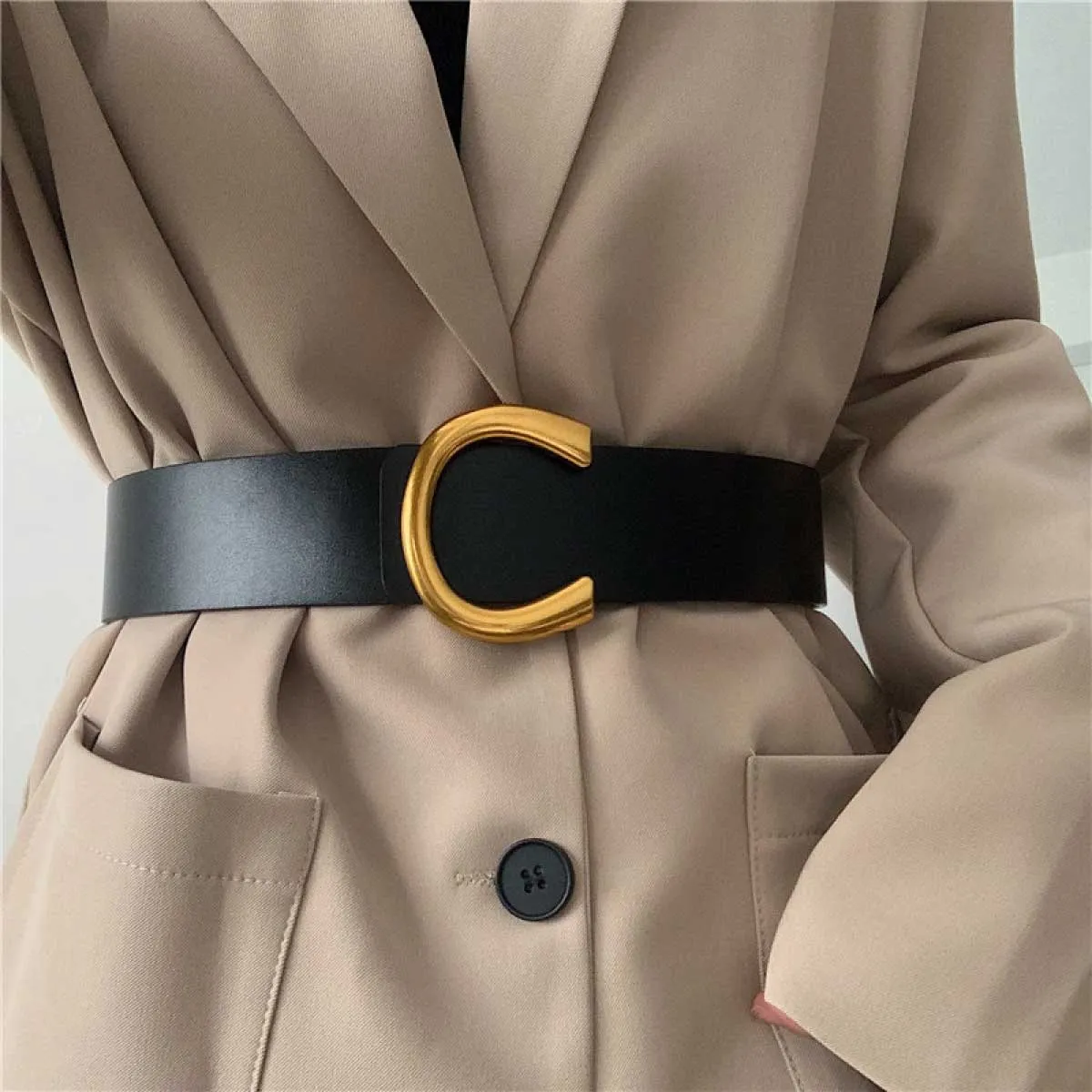 Modern Buckle Wide Leather Belt