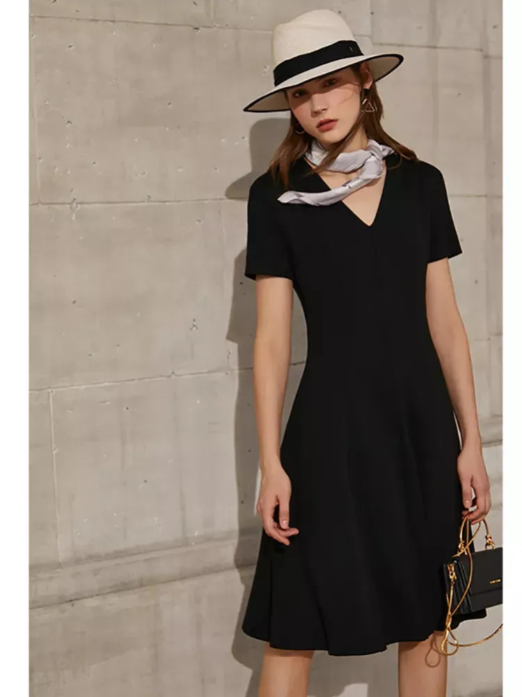 Solid V-neck A-line Slim Midi Dress